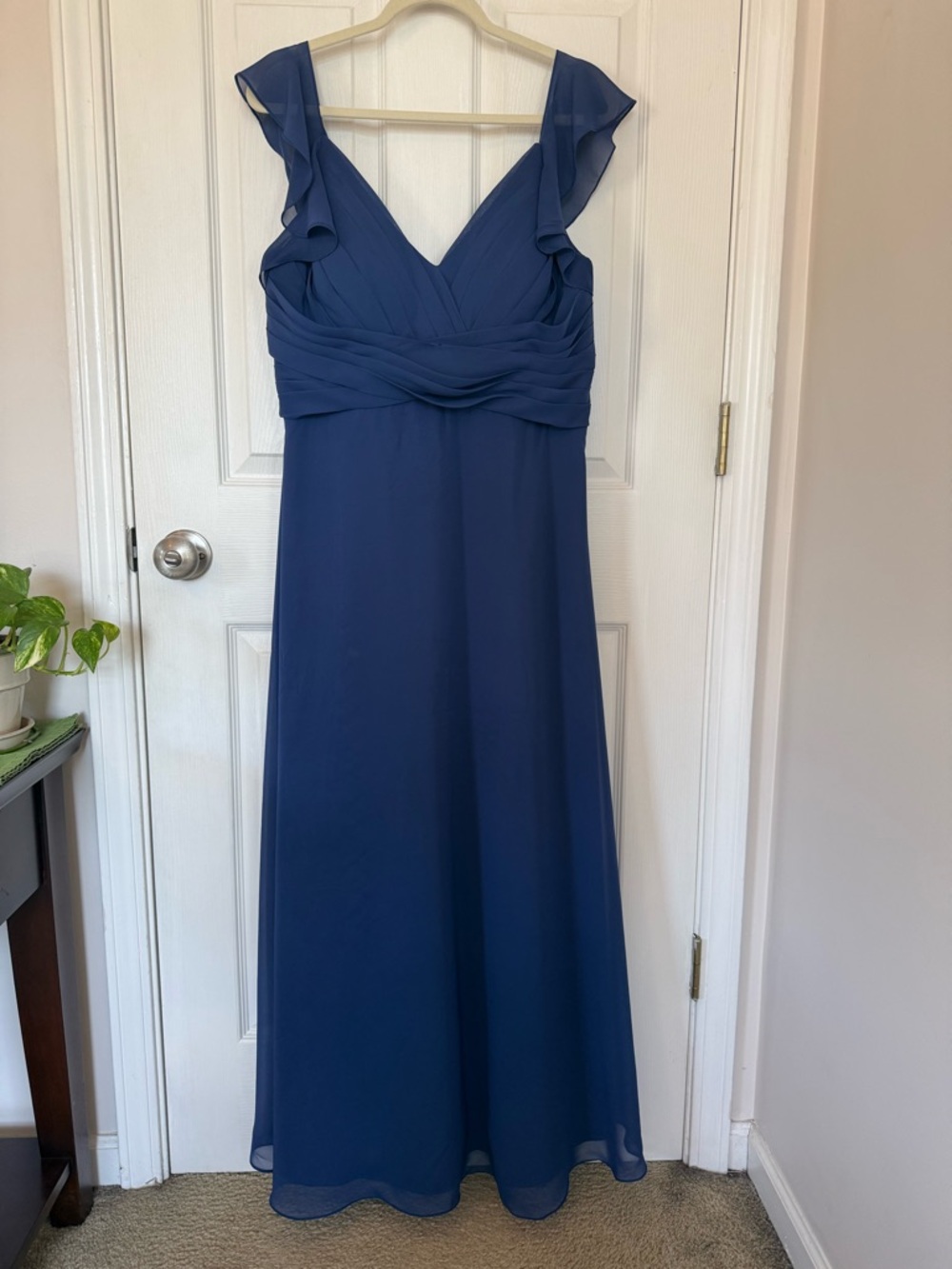 JJ’s House Navy V-Neck Chiffon Evening Dress/Wedding/Bridesmaid/Prom